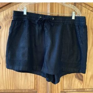 GAP Black Women's Shorts